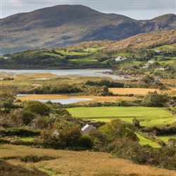 Ontdek het Betoverende Landschap van de Ring of Kerry: Een Reis door het Hart van Ierland